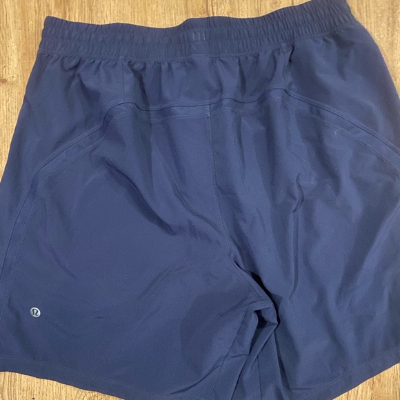 lululemon athletica Deep Blue Athletic Shorts - Picture 4 of 8